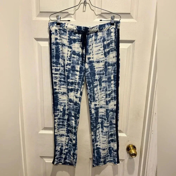 Lucky Brand 2 Piece Pajama Set Lounge‎ Tank Pants size Medium - Picture 4 of 8